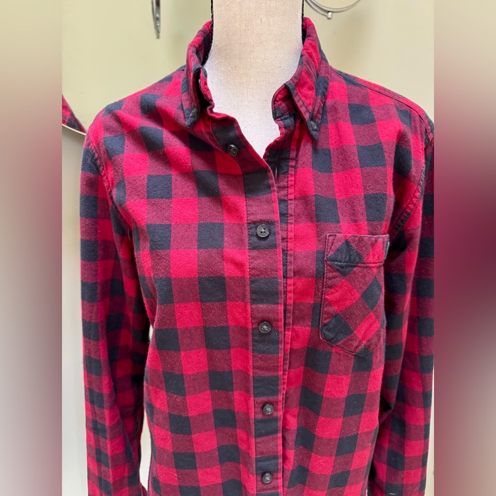 Timberland lightweight plaid super soft red flannel, size S/P